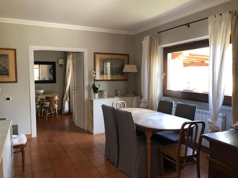 La Casa Al Villa *